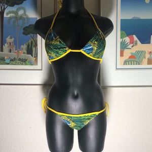 Rio De Sol Biking Medium Top & Bottom